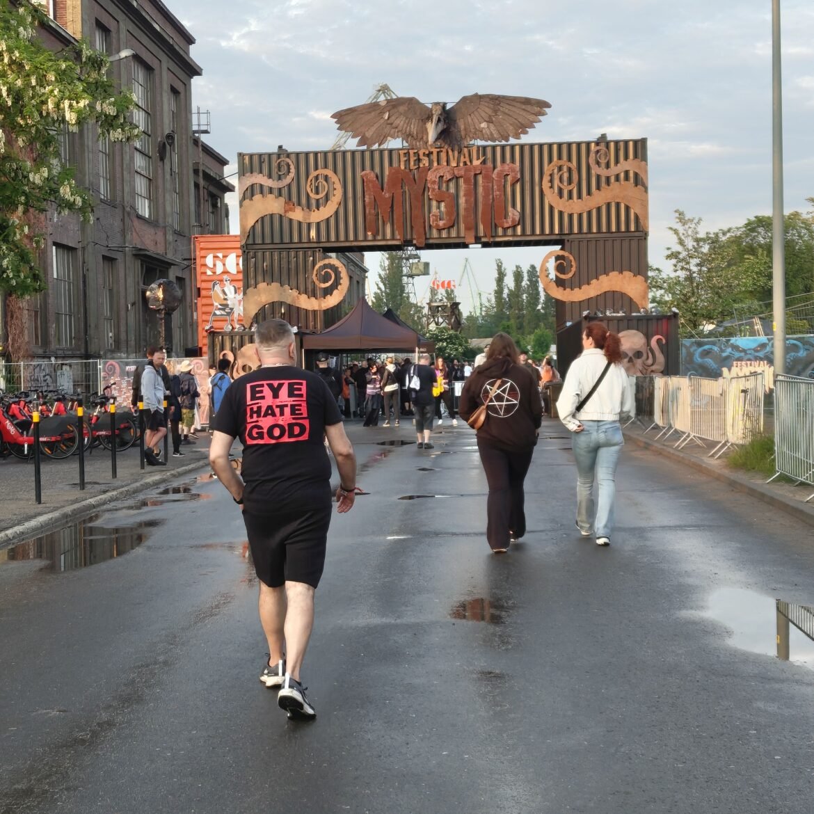 Puolan Mystic Festival – suomalaisen metallimatkailijan unelmakohde